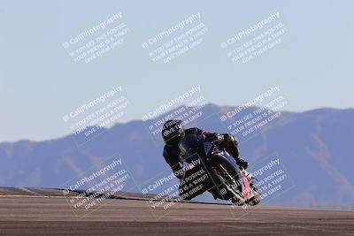 media/Nov-06-2023-Moto Forza (Mon) [[ce023d0744]]/3-Intermediate Group/Session 5 (Turn 9)/